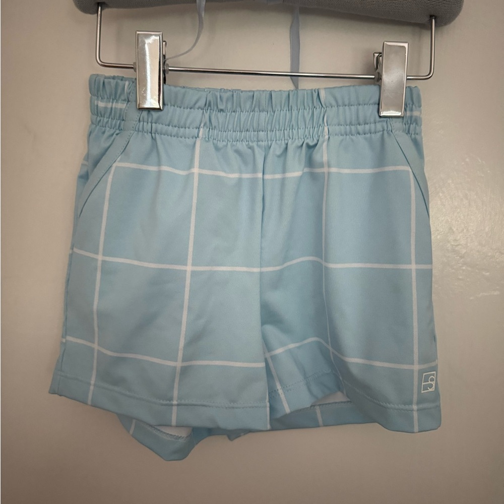 Blue windowpane plaid boys’ active shorts. Size 2T